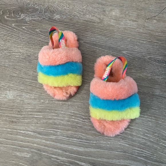 Little kids uggs fur slides / slippers - Picture 5 of 8